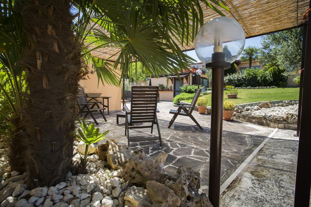 Il Viottolo Bed & Breakfast Noci Exterior photo